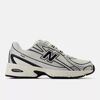 NB 740 V2 - Sea Salt con Nero e Argento Metallizzato / 36